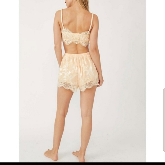🎉Sold On MP🎉 - Free People - Love Story Sleep Lace Intimacy Set (Size M) - Picture 2 of 11